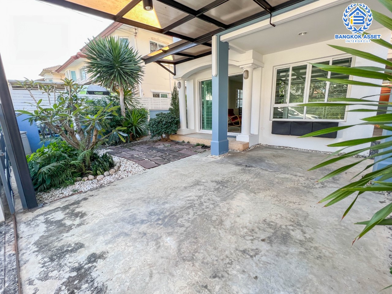 *****บ้านแฝดมือสอง ม.ชวนชื่น ไพรเวทพาร์ค วัชรพล-รามอินทรา เนื้อที่ 37.1 ตร.ว. ฟังก์ชัน 3 ห้องนอน 2 ห้องน้ำ จอดรถได้ 1 คัน  บนทำเลเชื่อมต่อหลายเส้นทาง ถ.รามอินทรา ถ.สายไหม และถ.พหลโยธิน ใกล้ทางด่วน "ศรีรัช" และ "เซ็นทรัลรามอินทรา"